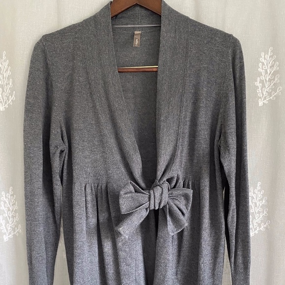 COPY - Grey Thyme Maternity Tie Waist Cardigan - Picture 1 of 3